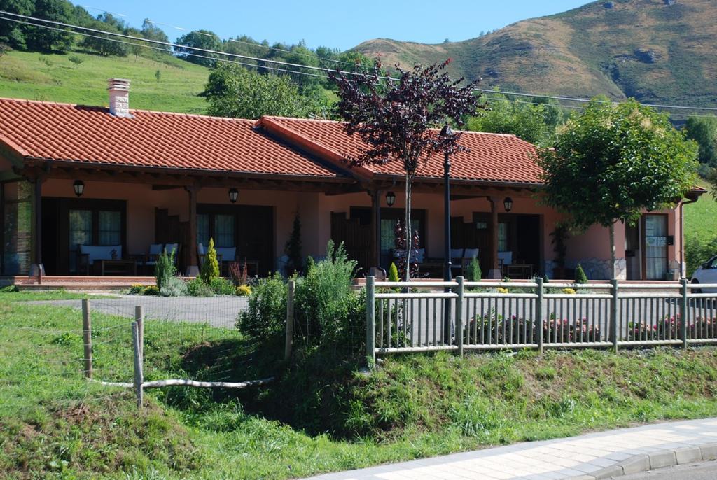 埃尔佩德拉尤酒店 奥尼斯 外观 照片